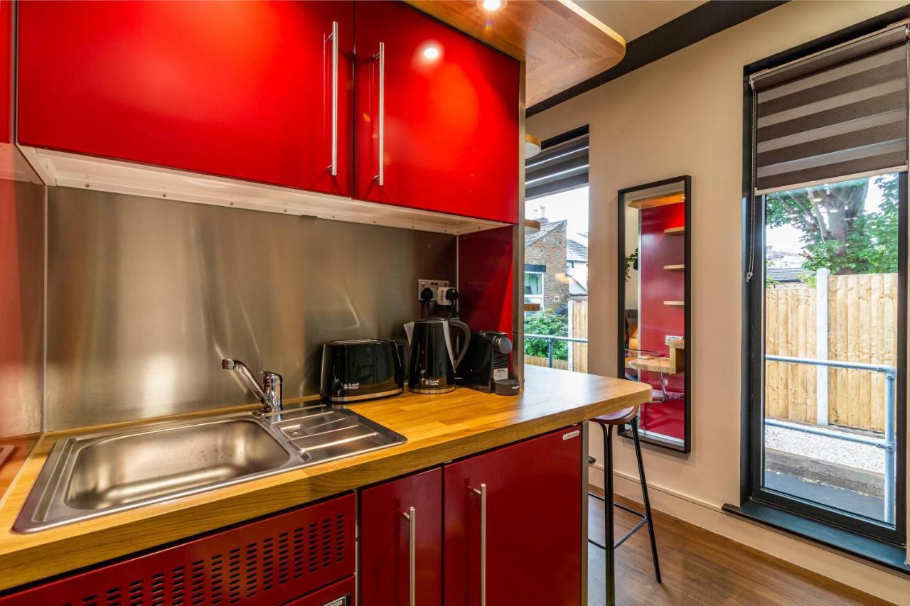 Romantic Getaway Studio Pods Close To City Centre With Free Wifi Derby Exterior foto